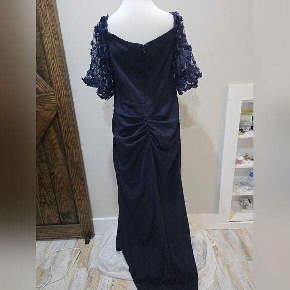 XSCAPE Plus Size Off-The-Shoulder Embellished-Sleeve Gown NWT sz 16 Blue - Picture 5 of 7